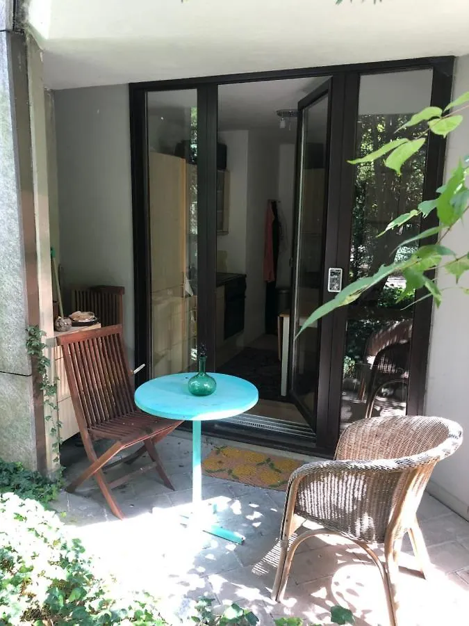 Zentrales Eg Apartment Im Glockenbachviertel Munich 0*,  Germany