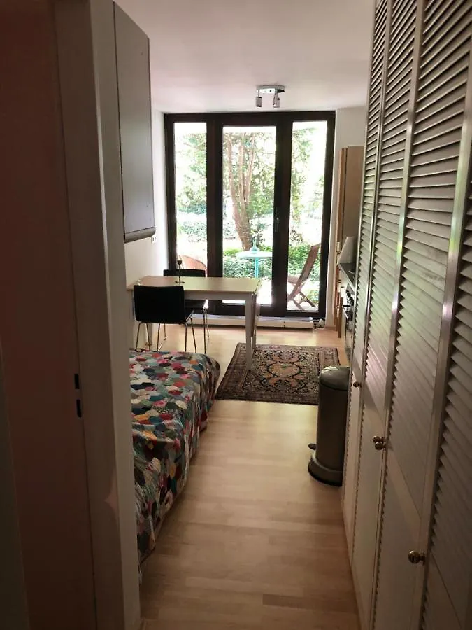 Zentrales Eg Apartment Im Glockenbachviertel Mnichov
