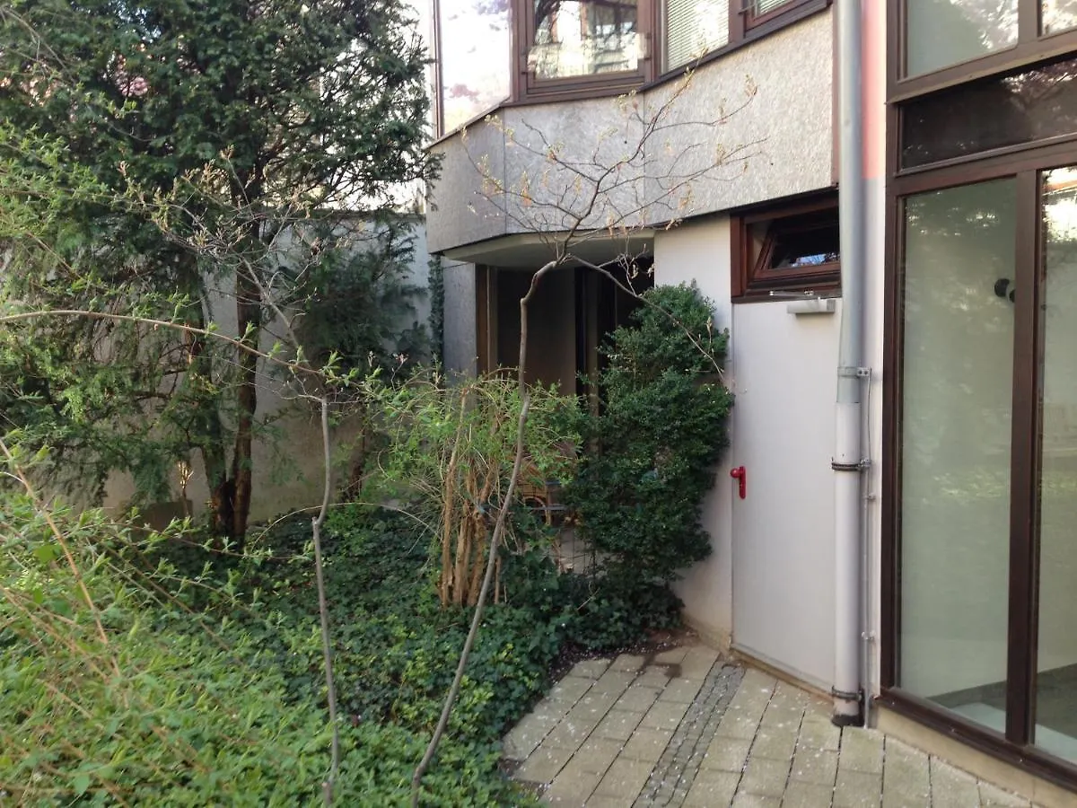 מינכן Zentrales Eg Apartment Im Glockenbachviertel